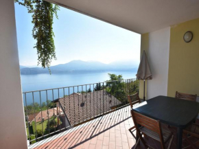 Spacious apartment with lake view